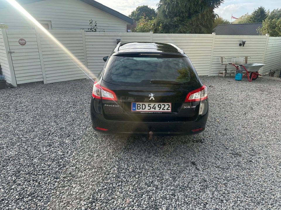 Peugeot 508 1,6 HDi 112 Active SW 5d