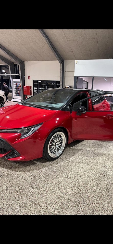 Toyota Corolla 1,8 Hybrid H3 MDS 5d