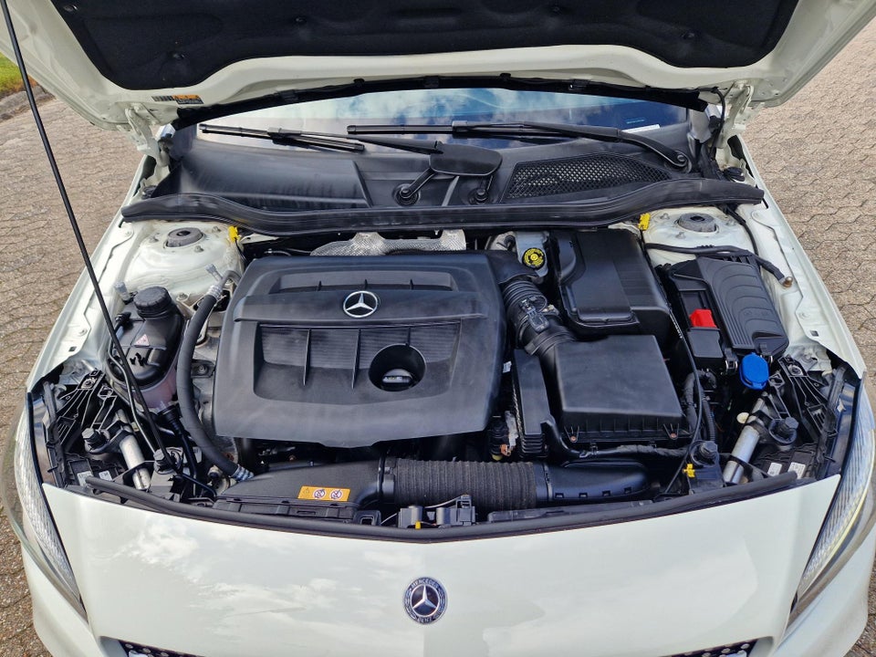 Mercedes A180 d 1,5 AMG Line 5d