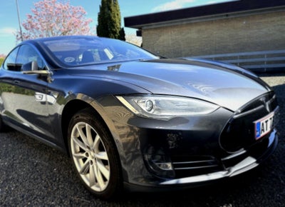 Tesla Model S  85 5d