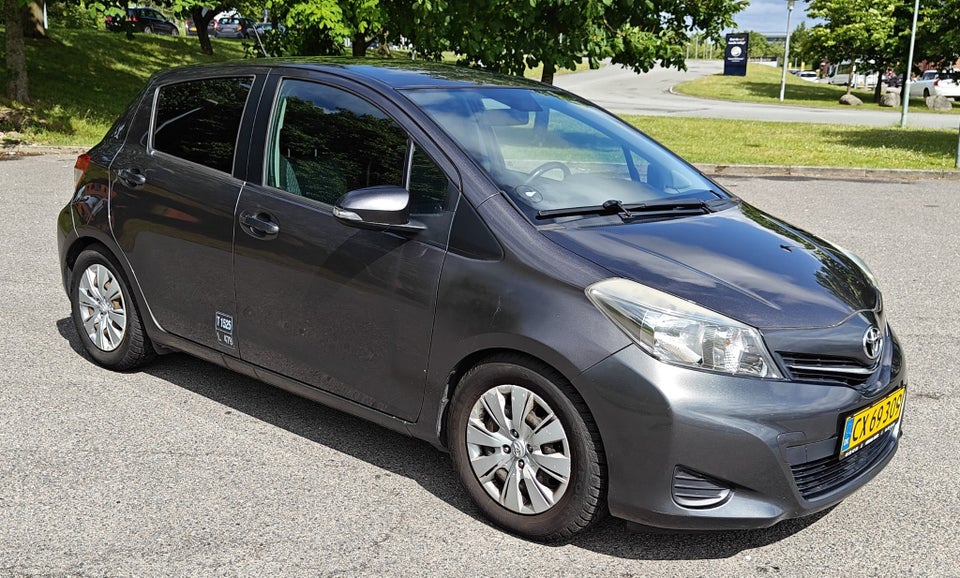 Toyota Yaris 1,4 D-4D T2 Van 5d