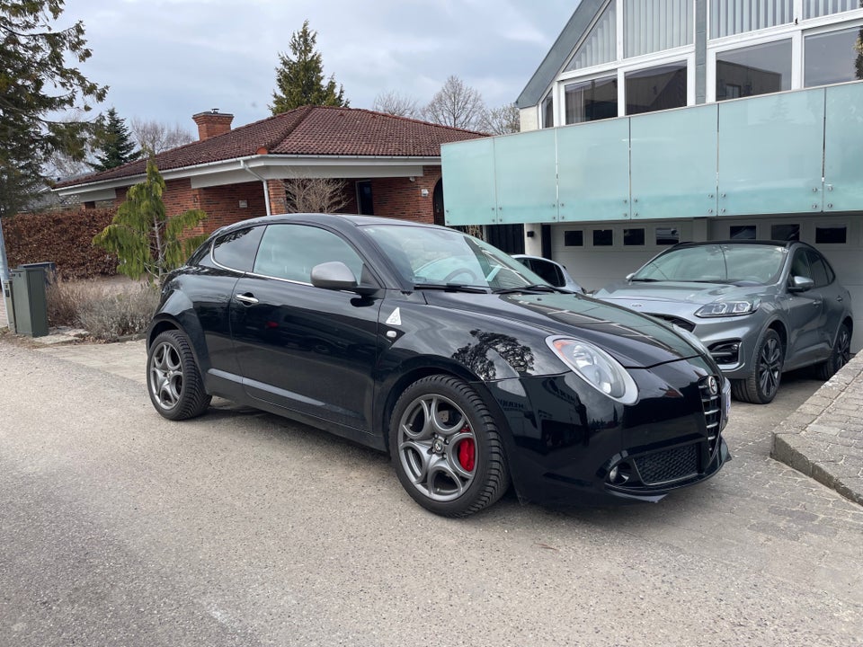 Alfa Romeo MiTo 1,4 M-Air 170 Quadrifoglio Verde 3d