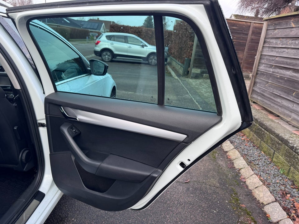 Skoda Octavia 1,4 TSi 150 Style Combi DSG 5d