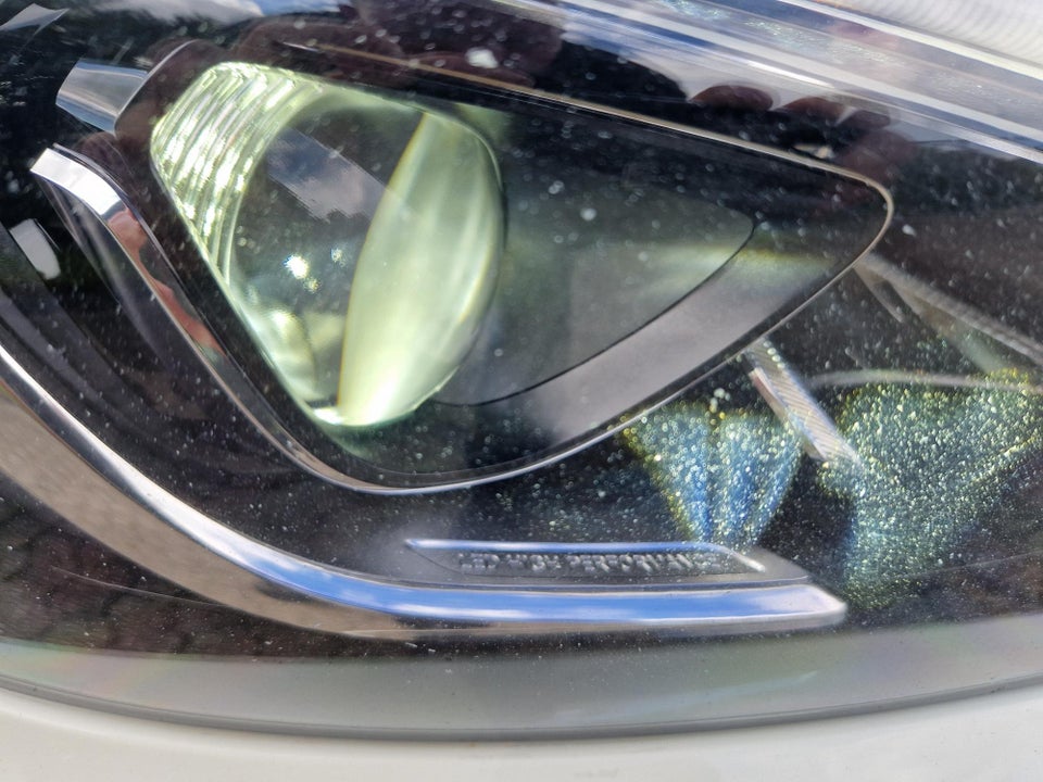 Mercedes A180 d 1,5 AMG Line 5d