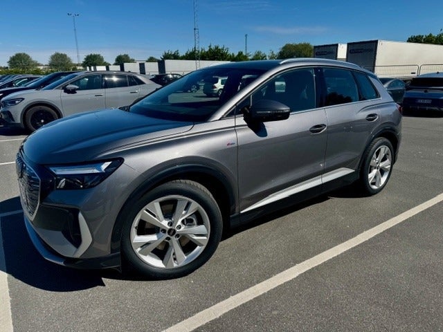 Audi Q4 e-tron 45 S-line 5d