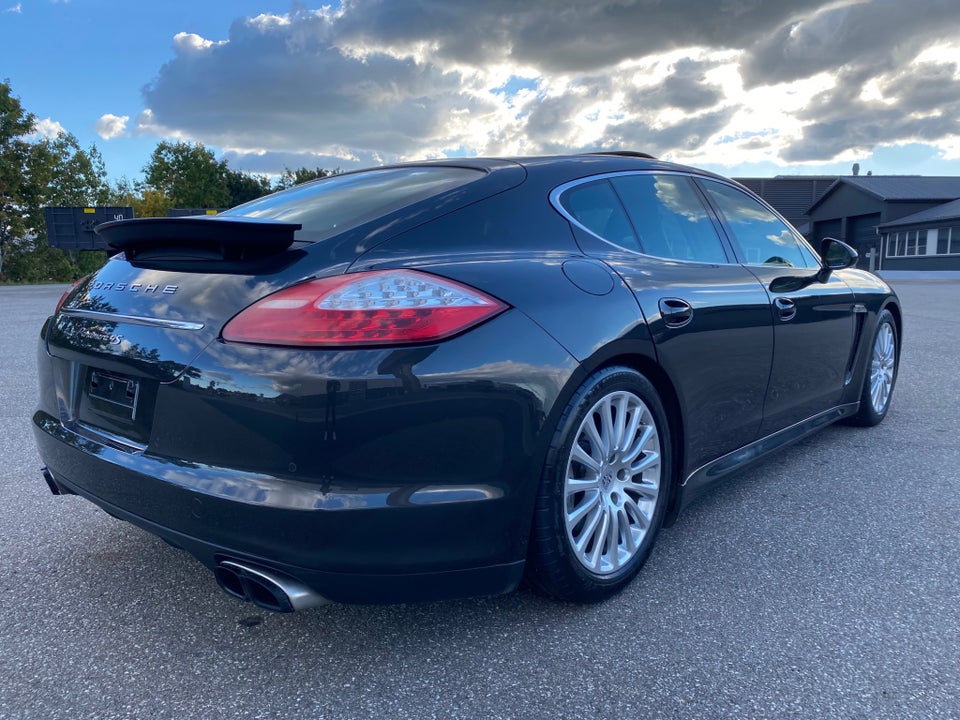 Porsche Panamera 4S 4,8 PDK 5d