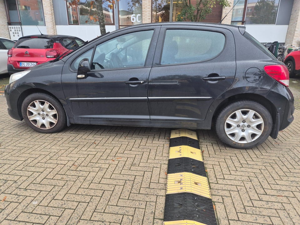 Peugeot 207 1,4 HDi 68 5d