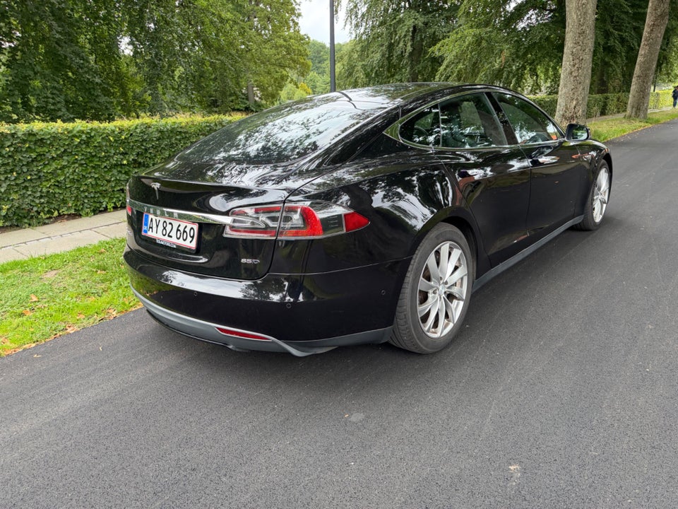Tesla Model S 85D 7prs 5d