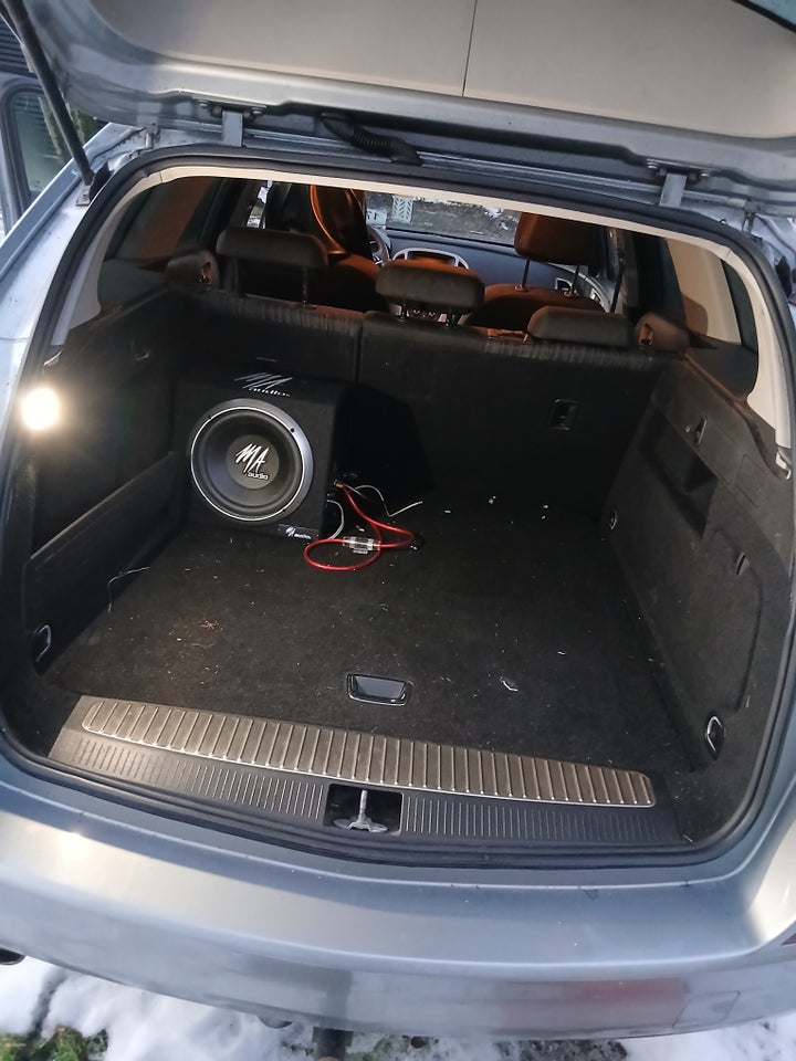 Opel Astra 1,4 T 140 Sport Sports Tourer 5d