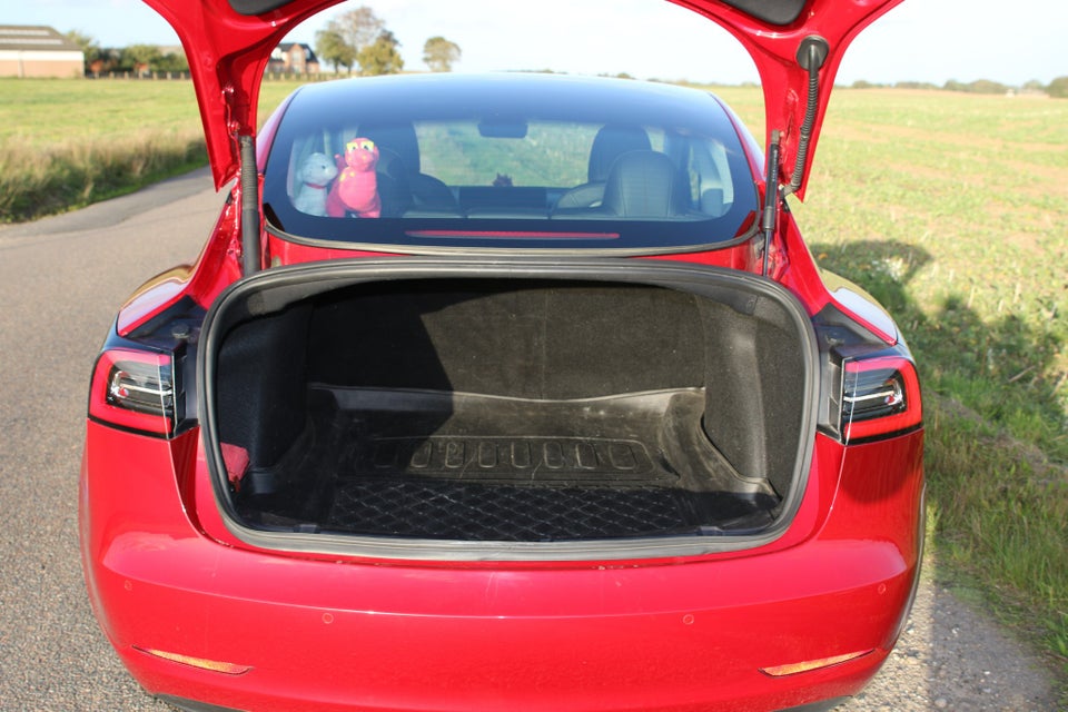 Tesla Model 3 Performance AWD 4d