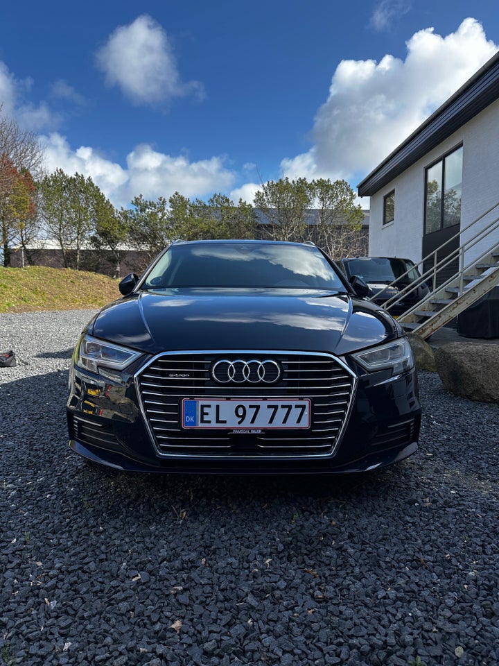 Audi A3 1,4 e-tron Sport Sportback S-tr. 5d