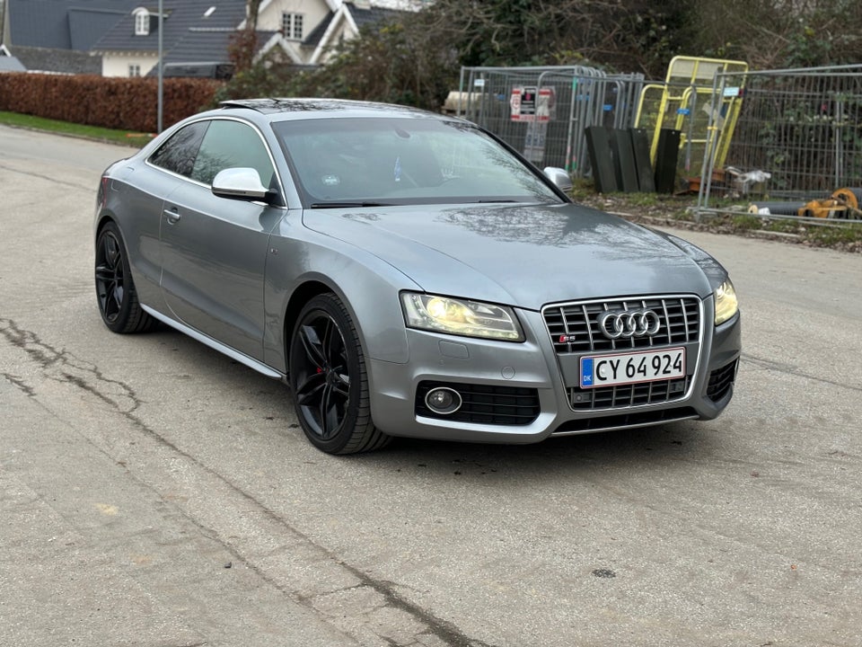 Audi S5 4,2 FSi Coupé quattro S-tr. 2d