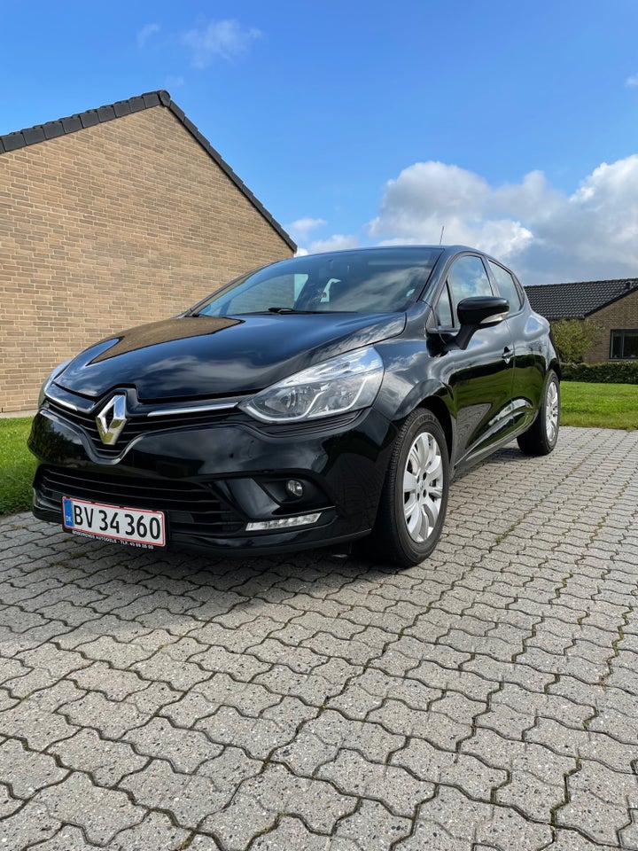 Renault Clio IV 1,5 dCi 90 Zen 5d