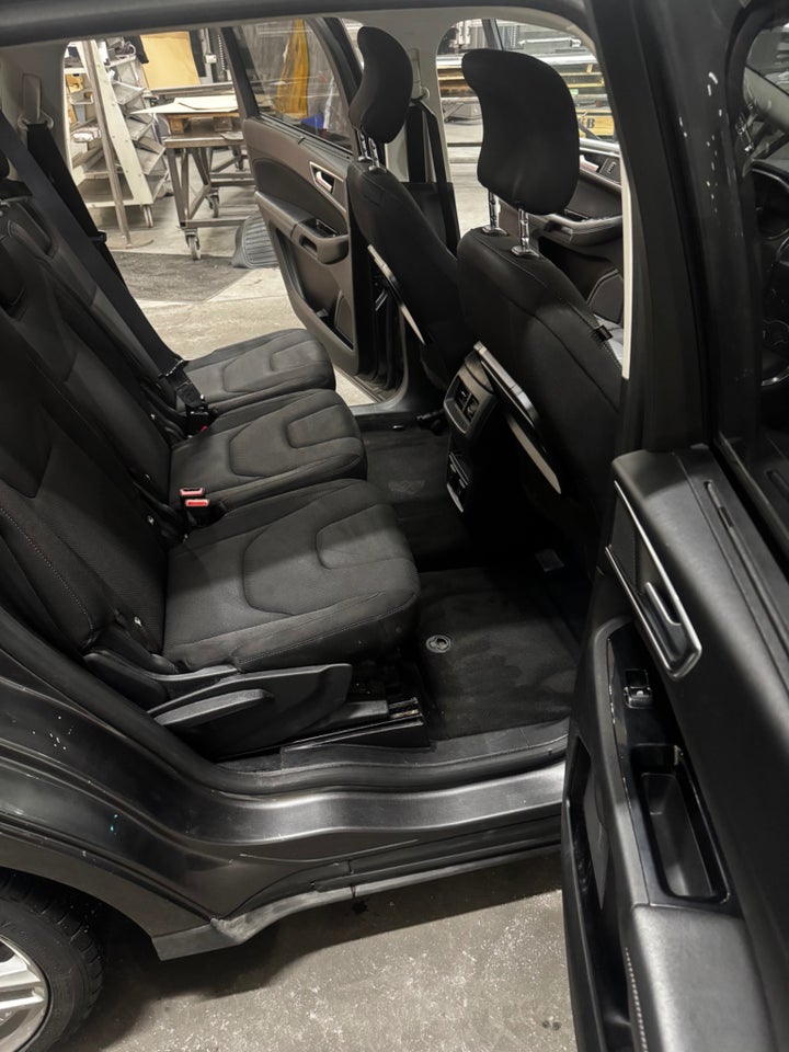 Ford S-MAX 2,0 TDCi 180 Titanium aut. 7prs 5d