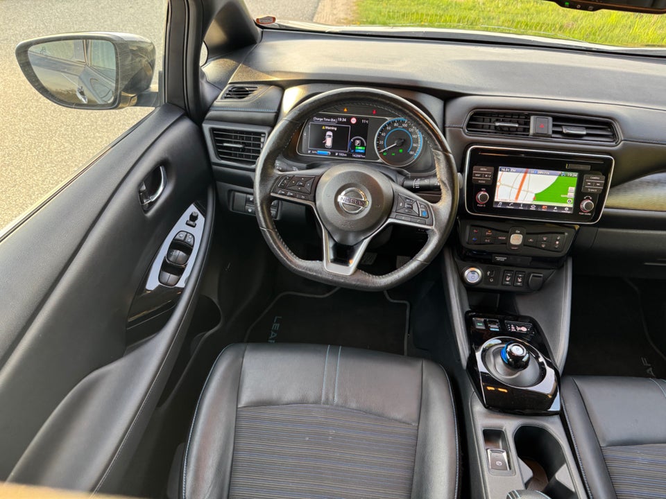 Nissan Leaf 40 Tekna 5d