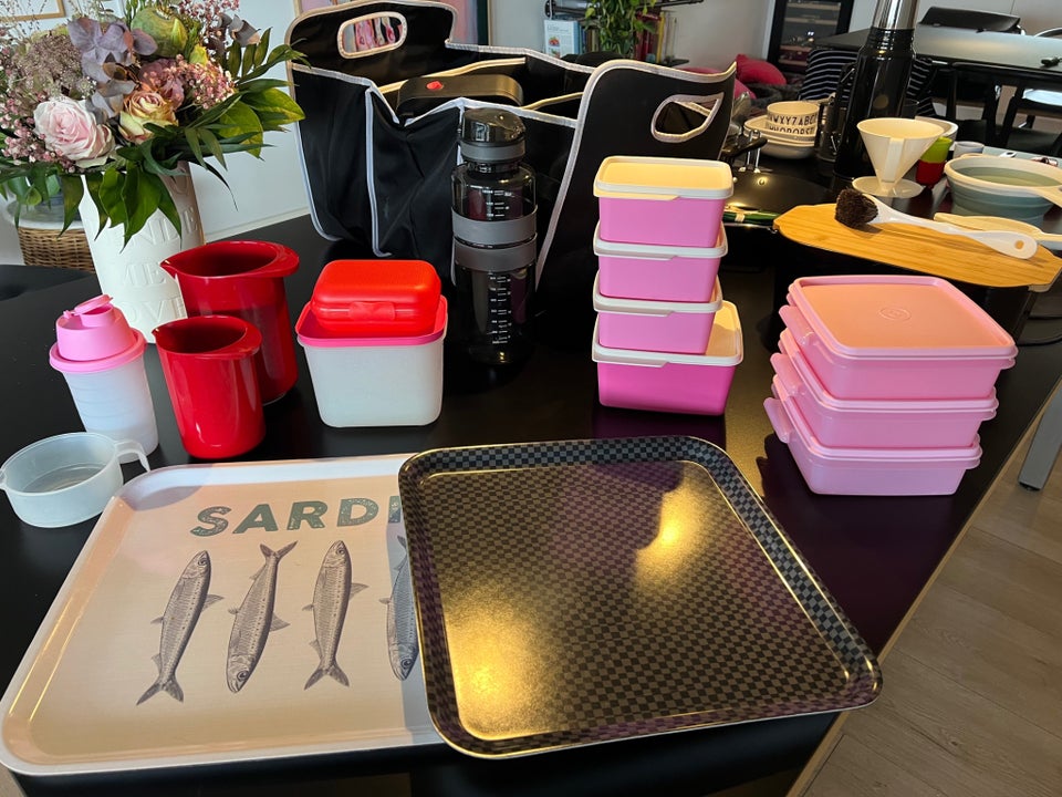 Sunlight T67 2,3 FTN2FE 4d