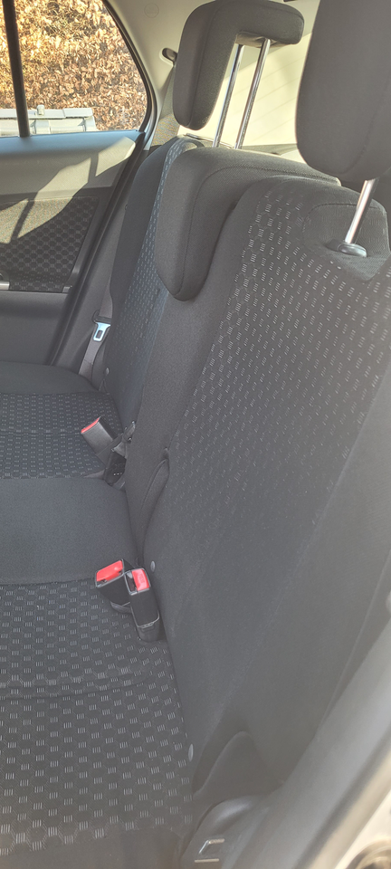 Toyota Urban Cruiser 1,3 VVT-i T1 5d