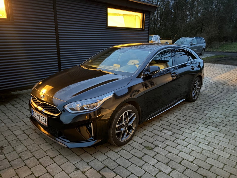 Kia ProCeed 1,6 CRDi 136 GT-Line DCT 5d
