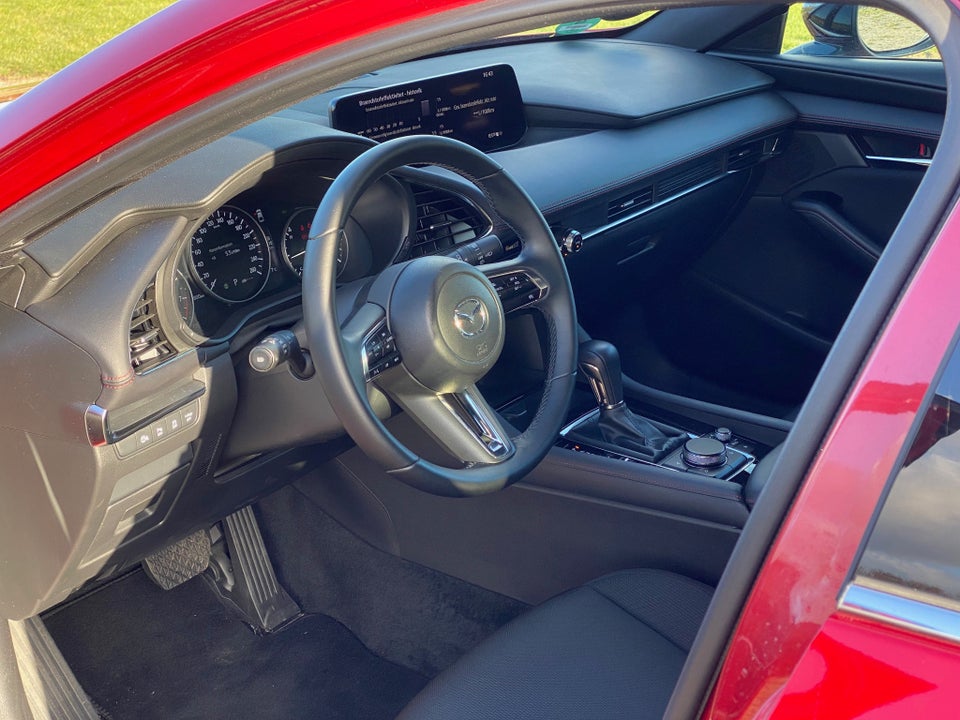 Mazda 3 2,0 e-SkyActiv-G 150 Homura aut. 5d