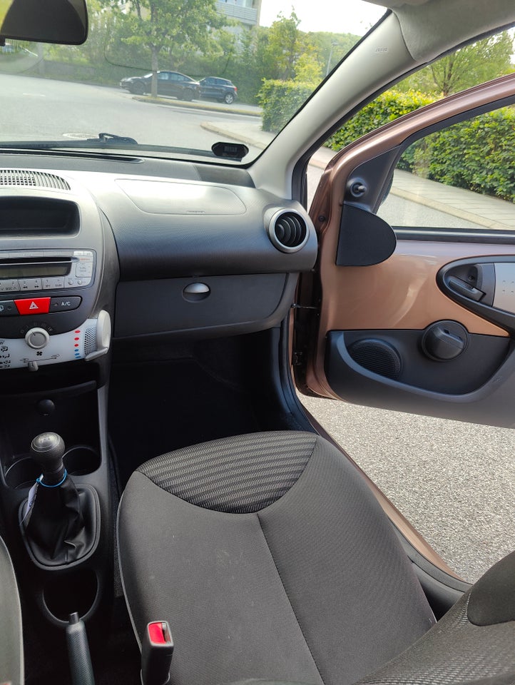 Peugeot 107 1,0 Active 5d