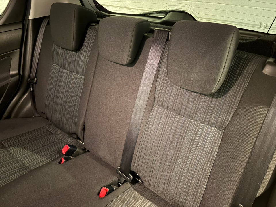 Suzuki Swift 1,2 Dualjet Fit 5d