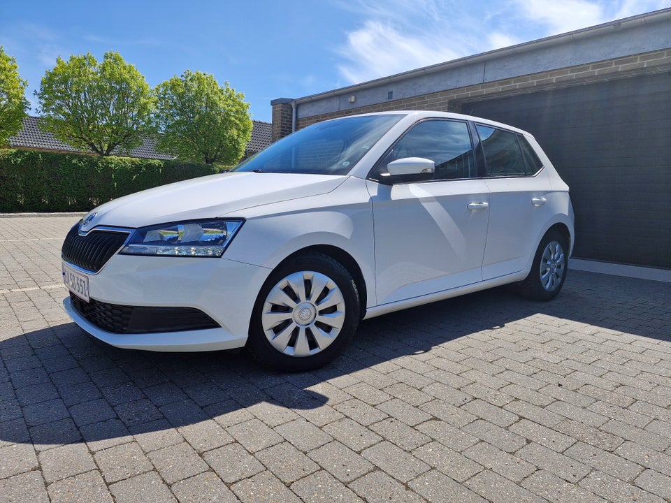 Skoda Fabia 1,0 MPi 60 Ambition 5d