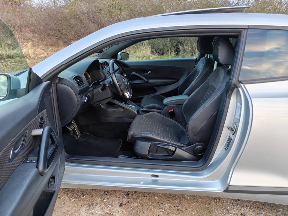 VW Scirocco 2,0 TSi 210 Sport DSG Van 3d