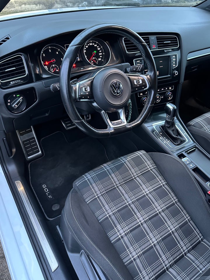 VW Golf VII 2,0 TDi 184 GTD DSG BMT 5d