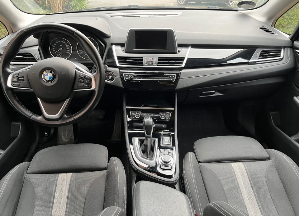 BMW 218d 2,0 Active Tourer Sport Line aut. 5d