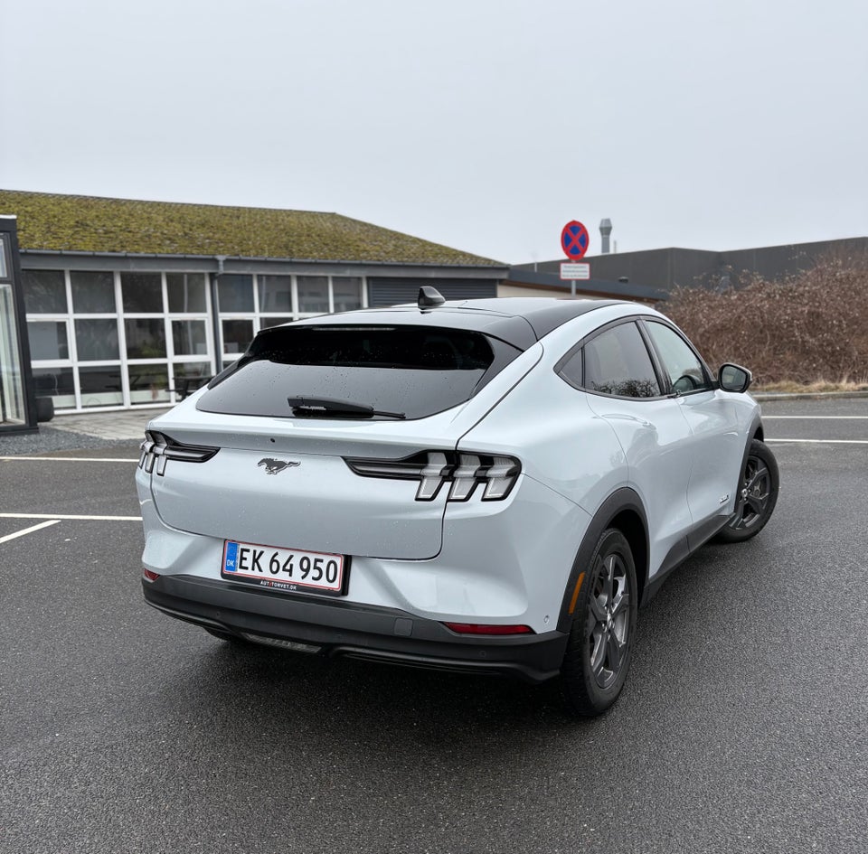 Ford Mustang Mach-E 88 Premium Extended Range 5d