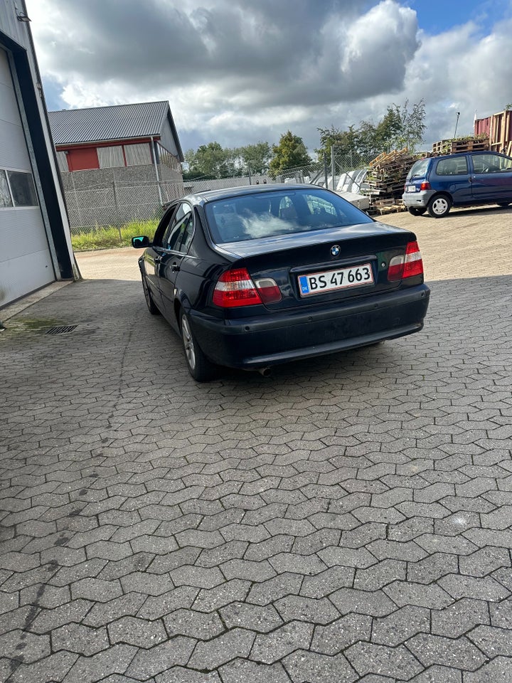 BMW 318i 2,0 4d