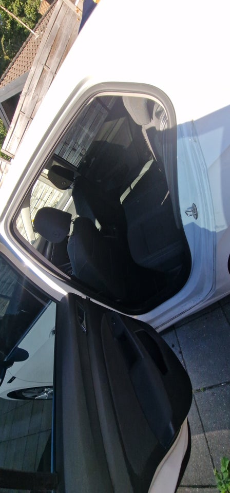 VW Golf VIII 1,5 eTSi 150 Style DSG 5d