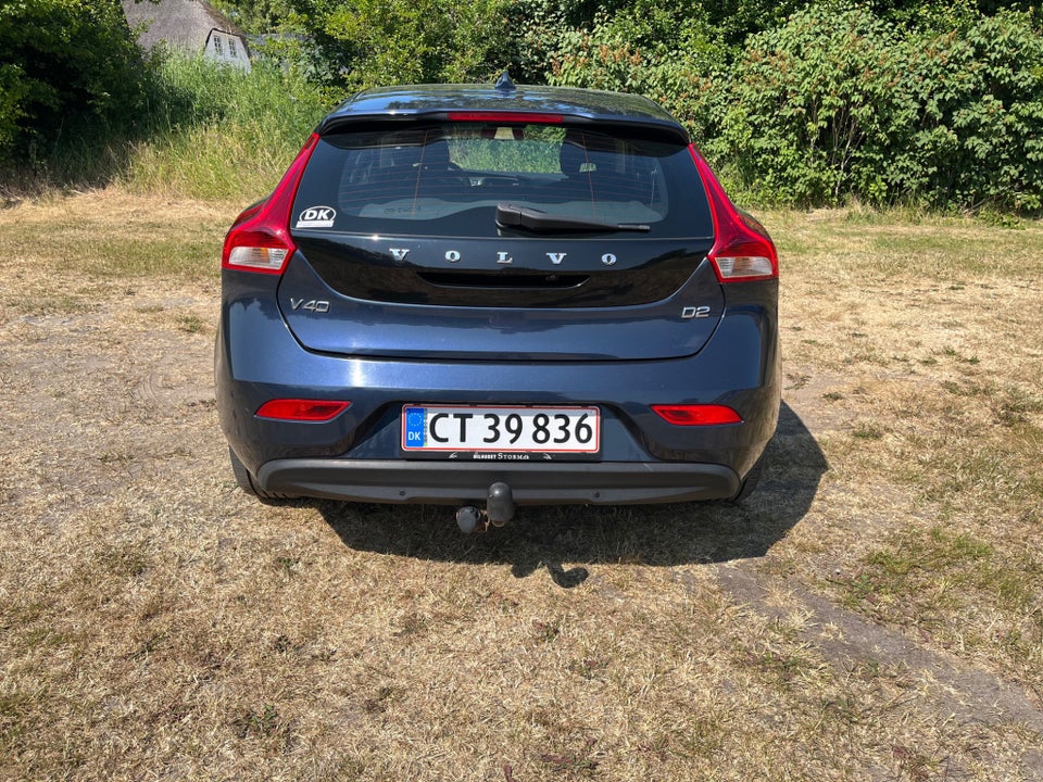 Volvo V40 1,6 D2 115 Kinetic 5d