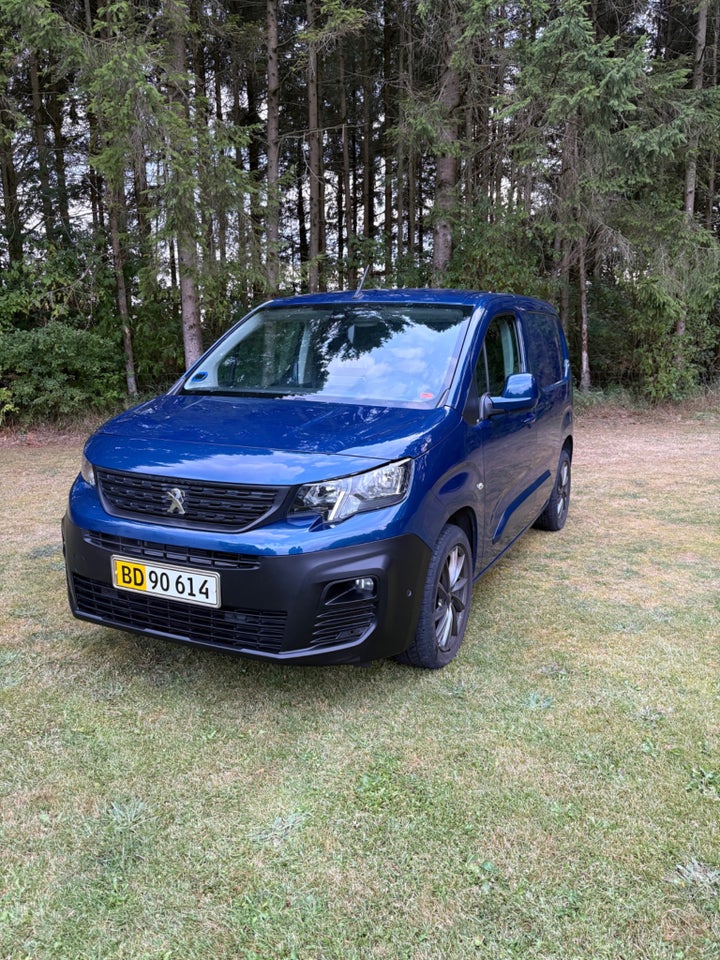 Peugeot Partner 1,5 BlueHDi 130 L1V1 Ultimate EAT8 Van