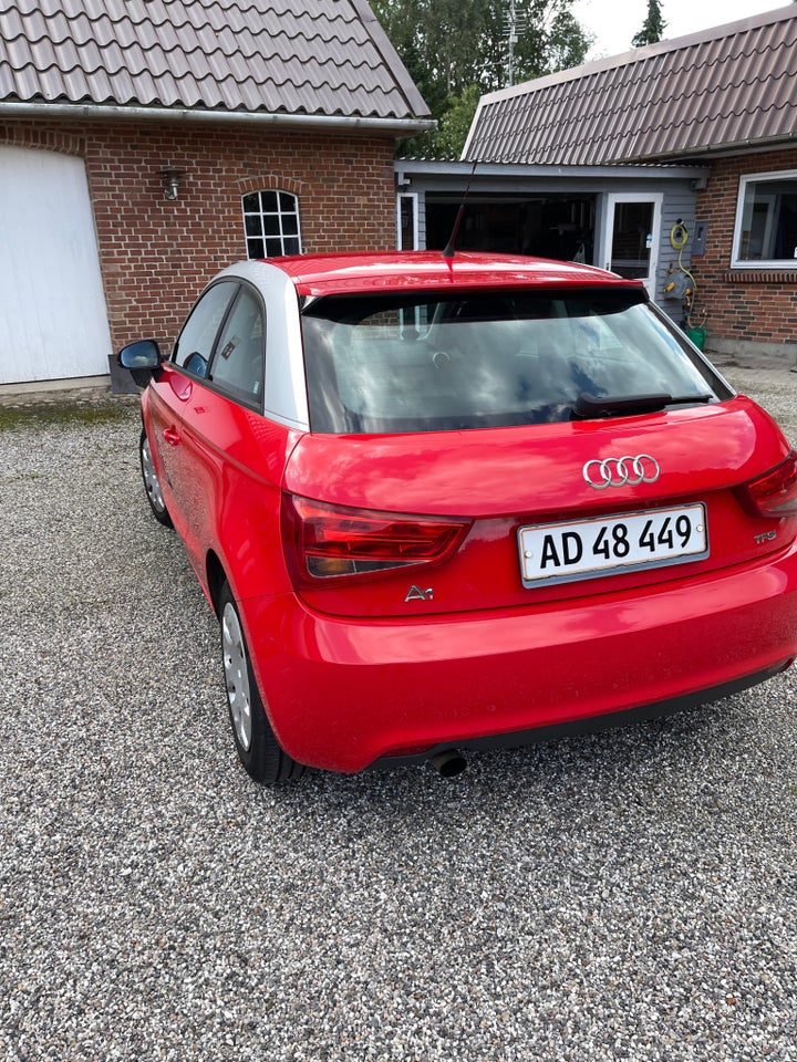 Audi A1 1,2 TFSi 86 Ambition 3d