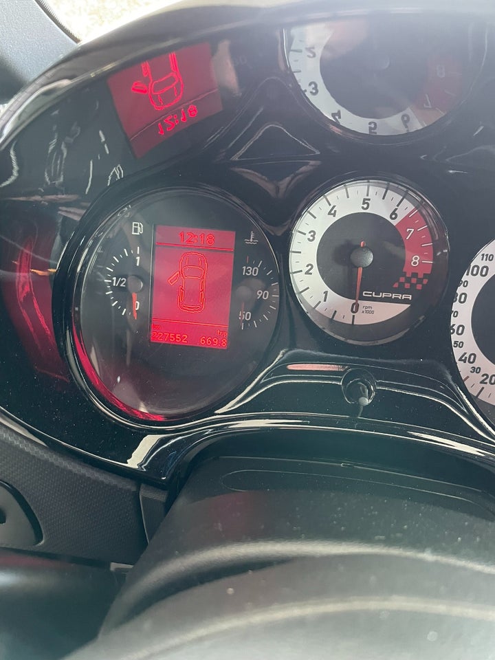 Seat Leon 2,0 TSi 241 Cupra Van 5d