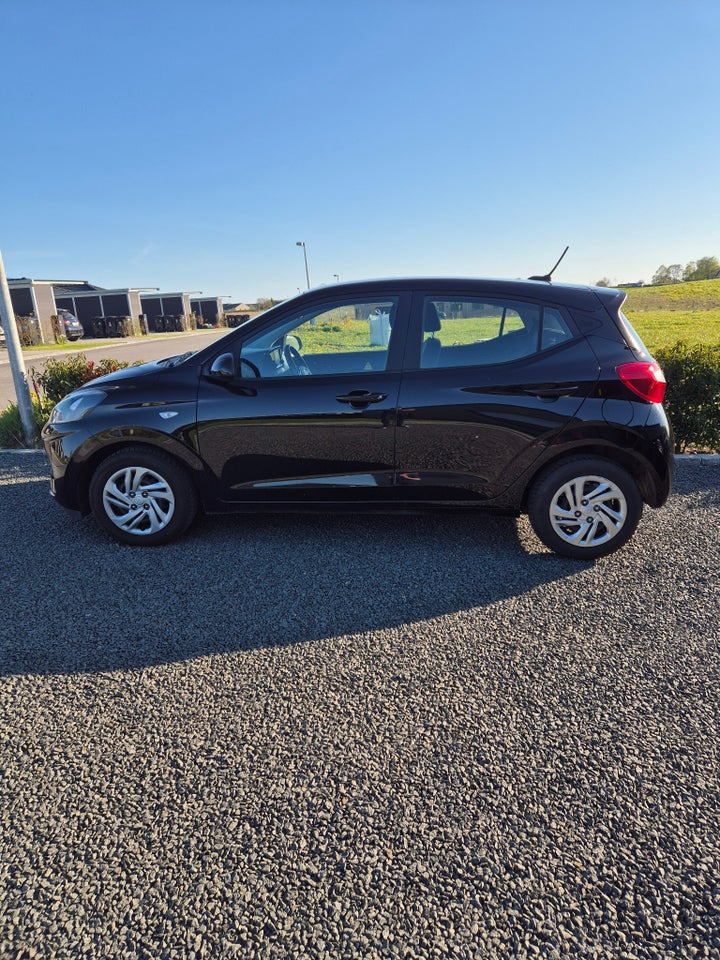 Hyundai i10 1,0 MPi Essential 5d