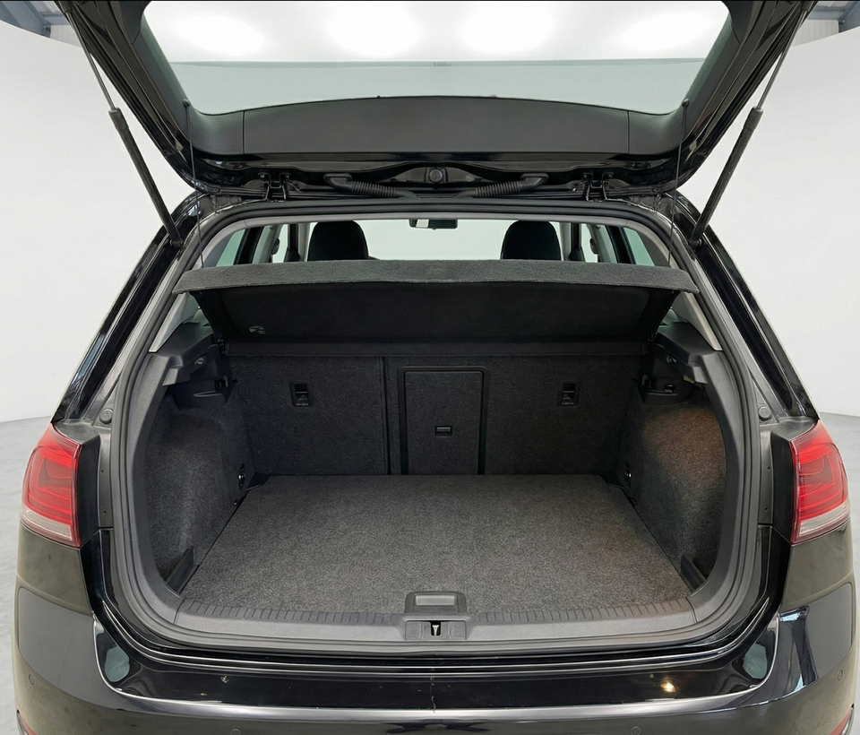 VW Golf VII 1,4 TSi 150 Highline DSG 5d