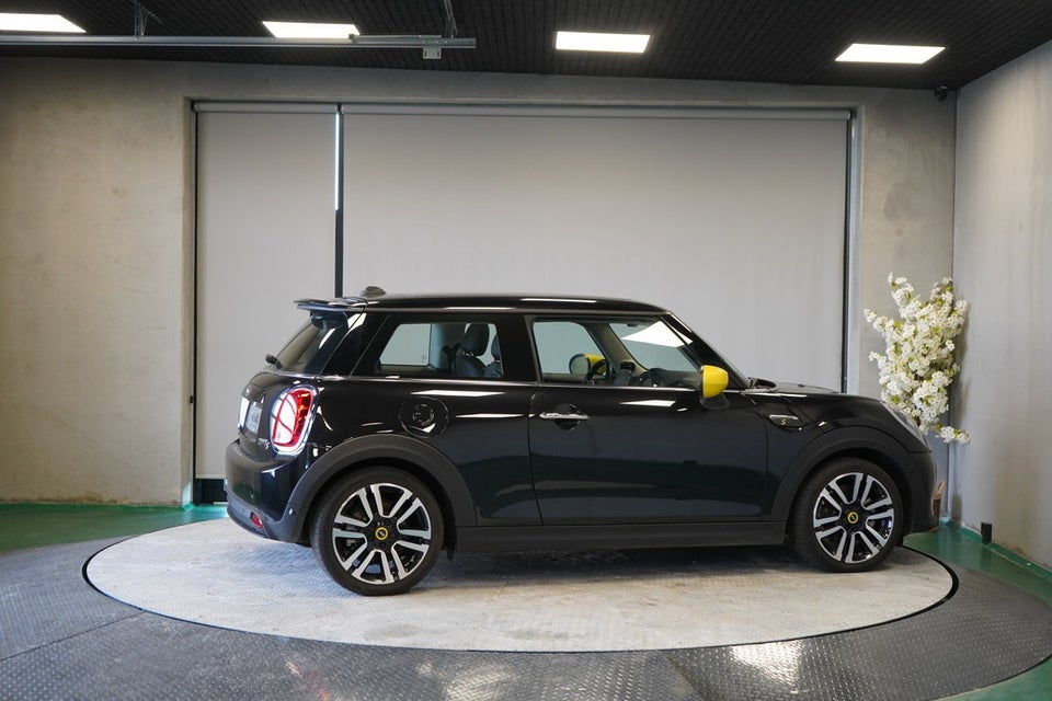 MINI Cooper SE Yours Trim 3d
