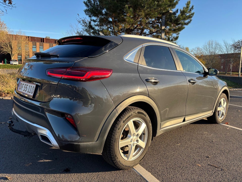 Kia XCeed 1,6 PHEV Prestige DCT 5d