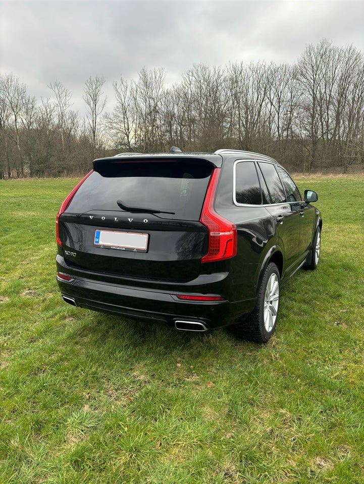 Volvo XC90 2,0 D5 235 R-Design aut. AWD 7prs 5d