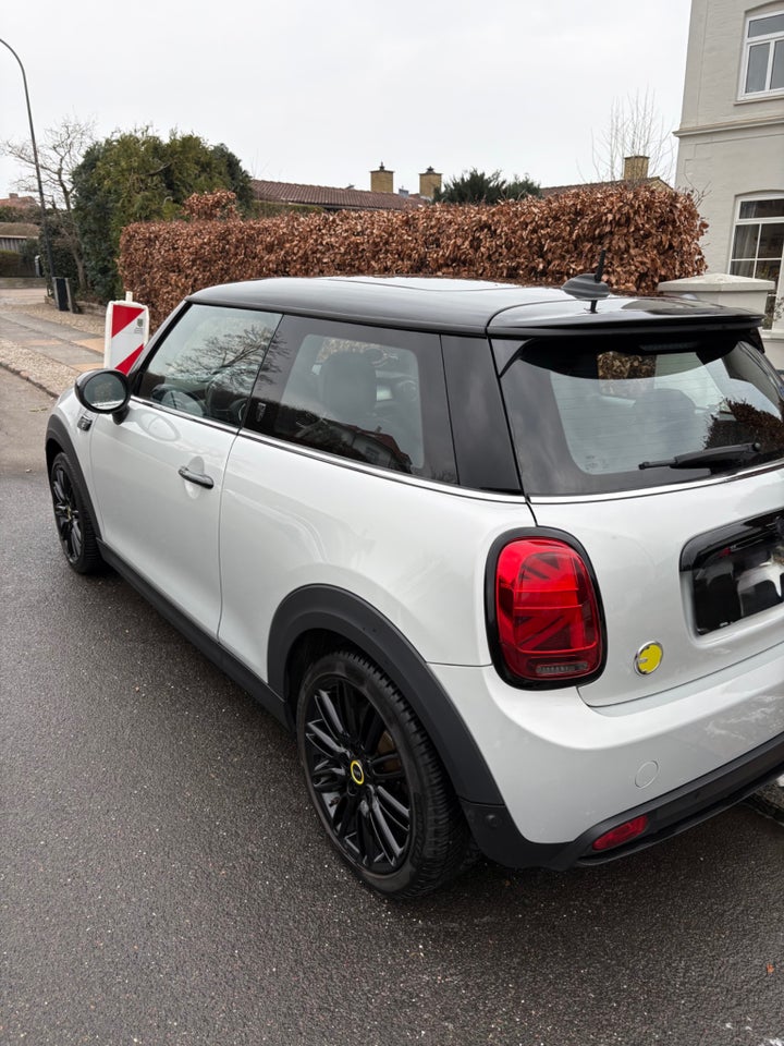 MINI Cooper SE Maximise 3d