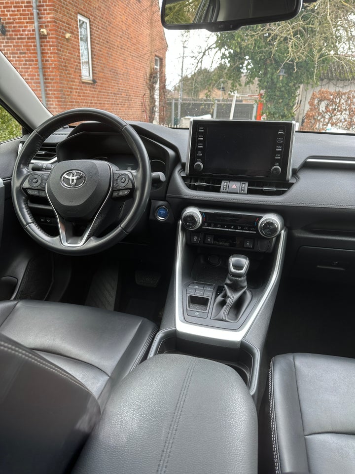Toyota RAV4 2,5 Hybrid H3 Comfort MDS 5d