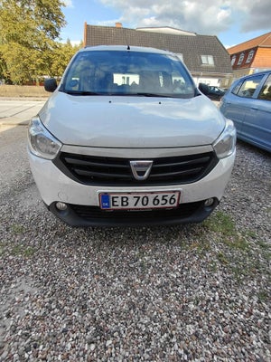 Dacia Lodgy 1,6 Sce 100 Family Edition 5d