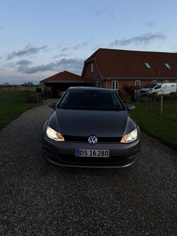 VW Golf VII 1,4 TSi 122 Edition 40 BMT 5d