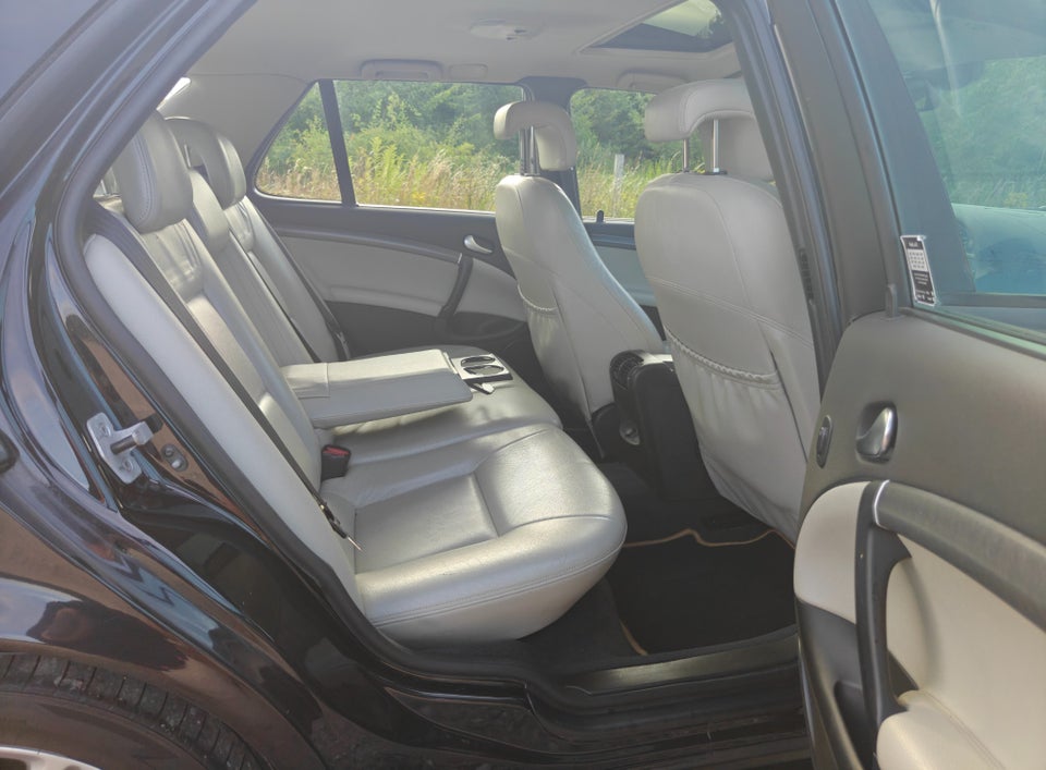 Saab 9-5 2,0 t Linear SportCombi Hirsch aut. 5d