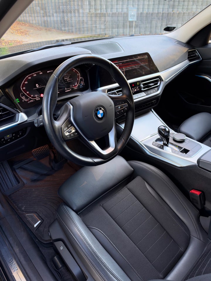 BMW 330e 2,0 Touring Sport Line aut. 5d
