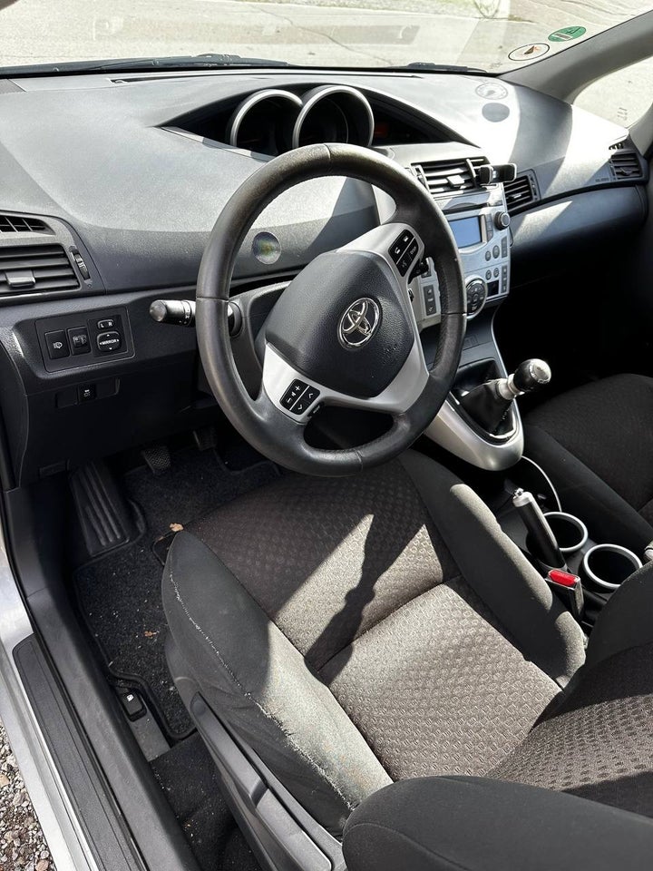 Toyota Verso 1,8 TX 7prs 5d