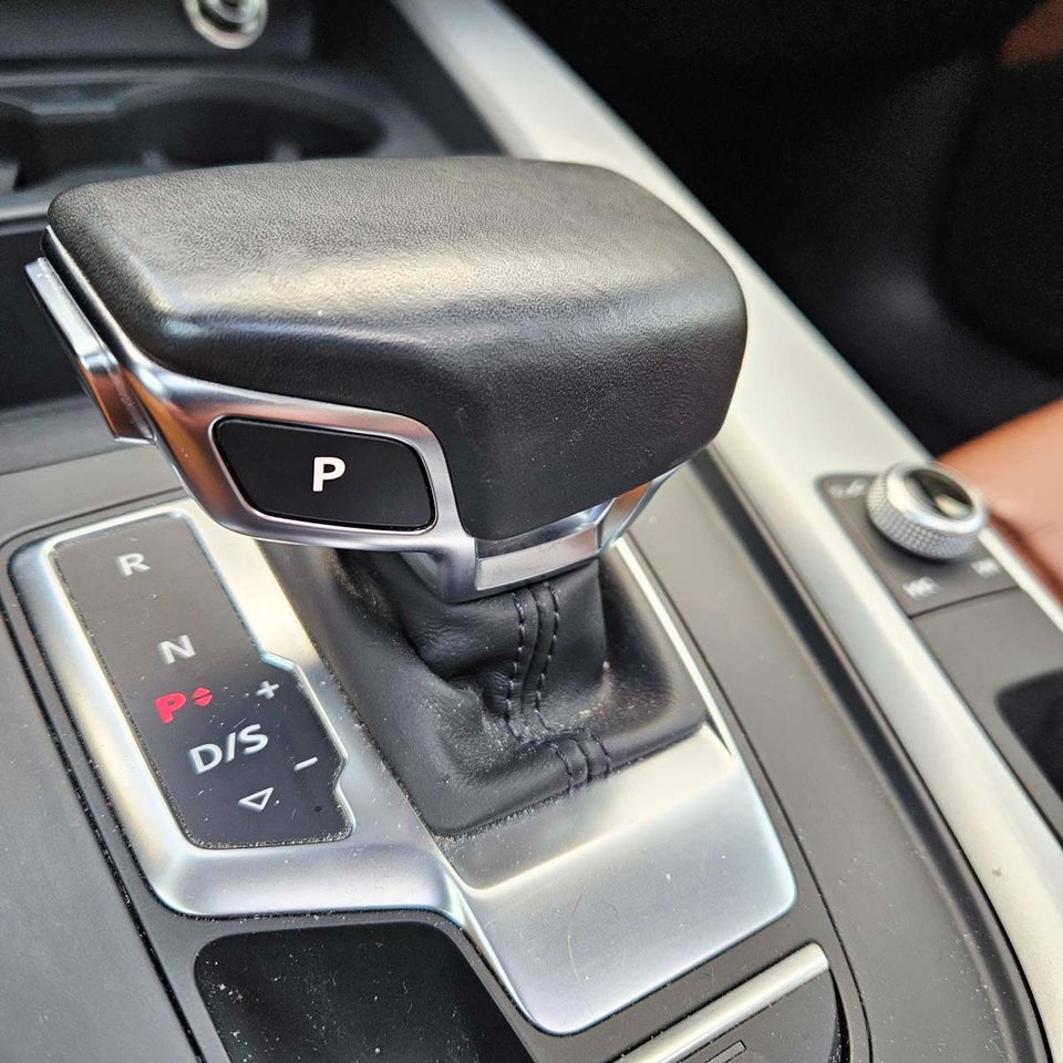 Audi A5 40 TDi S-line Sportback quattro S-tr. 5d