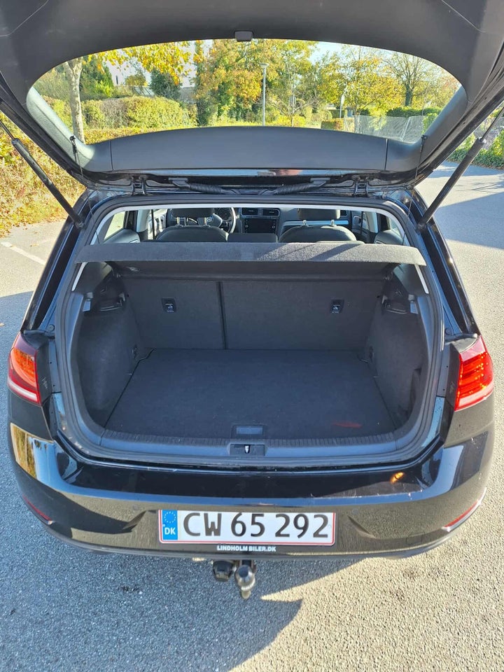 VW Golf VII 1,0 TSi 85 Trendline 5d